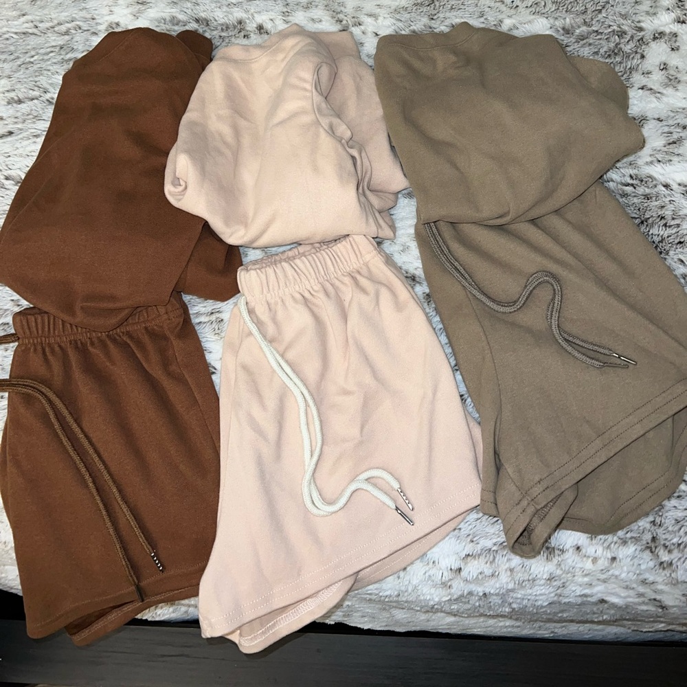 2 Piece Sets. - image 1